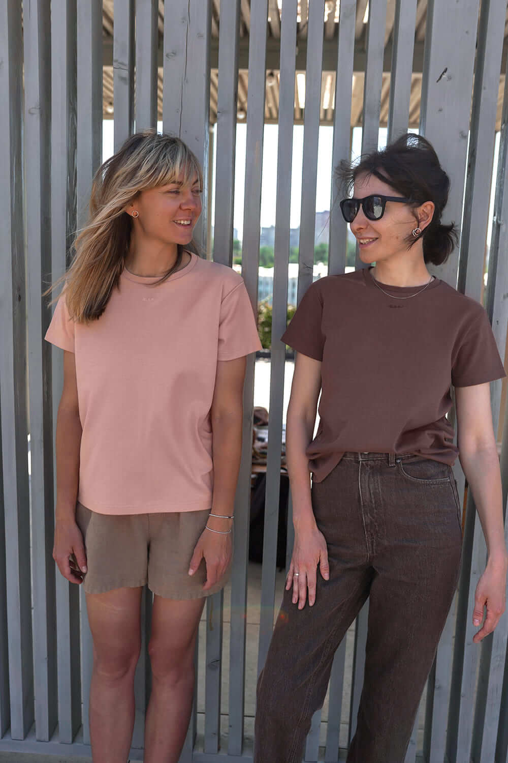 Фото бренда AWWW